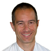 Portrait von Prim. Univ.-Prof. Dr. Robert Birnbacher