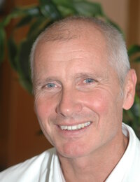 Prim. Dr. Arnulf-Markus Isak