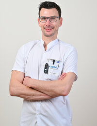 OA Dr. Lukas Struger